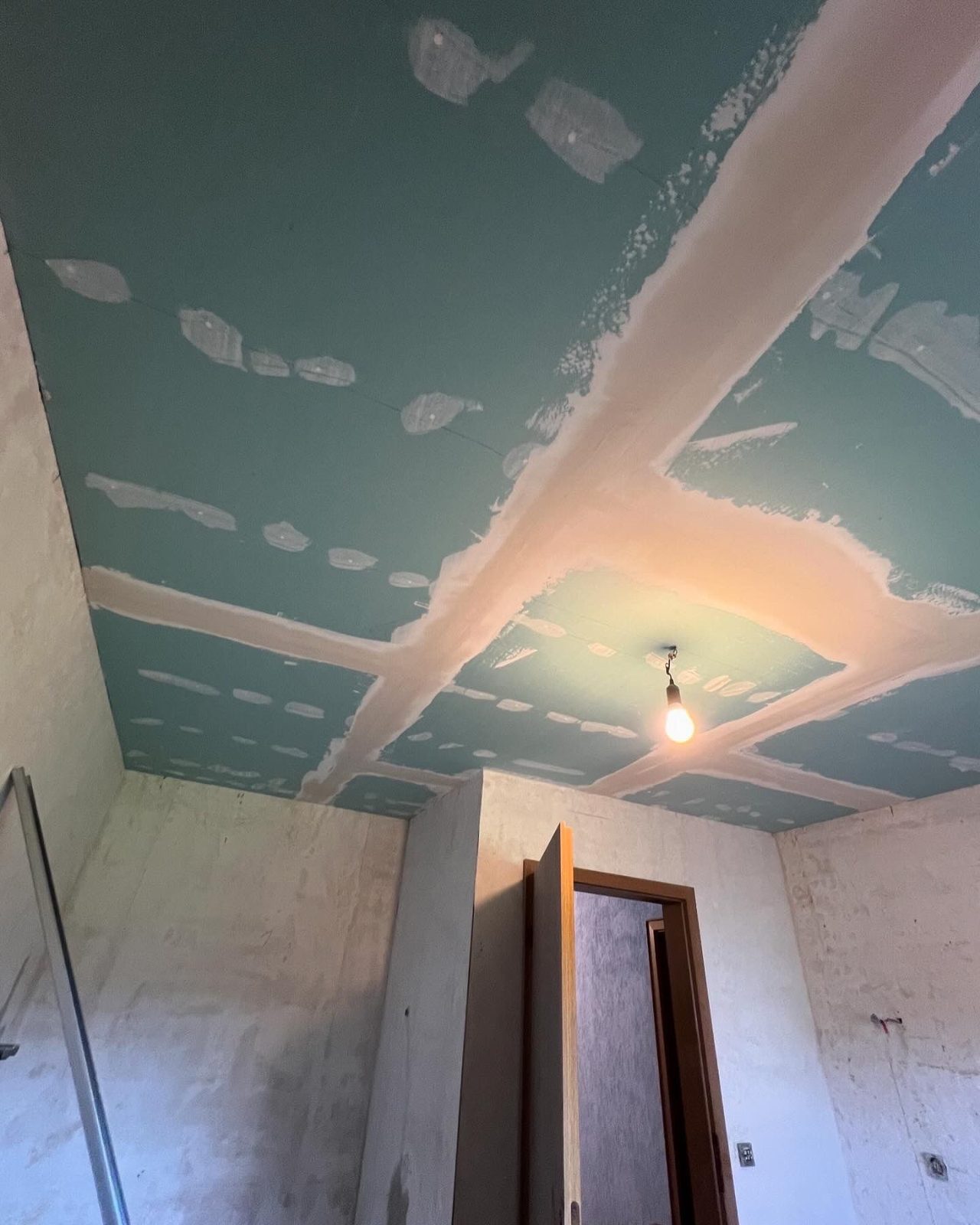 Imprägnierte Decke (Bad-Sanierung)
